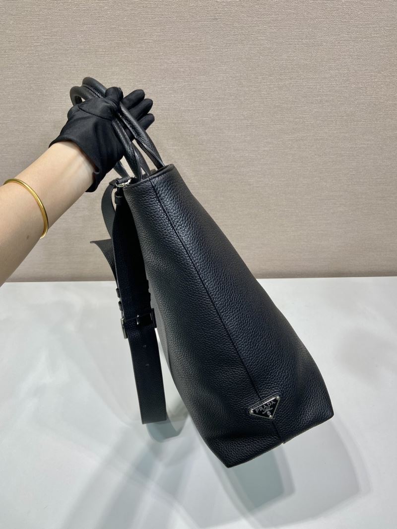 Pra*a tote bags